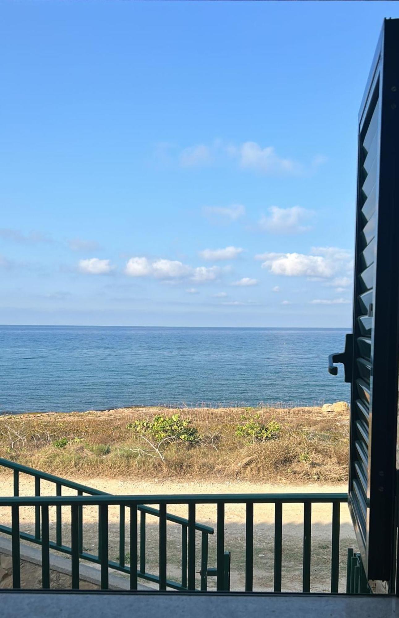 הוילה Cava dʼAliga Casa Fronte Mare Puro Relax מראה חיצוני תמונה