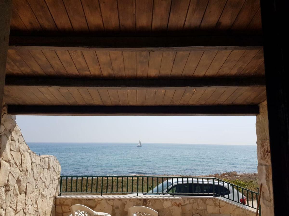 הוילה Cava dʼAliga Casa Fronte Mare Puro Relax מראה חיצוני תמונה