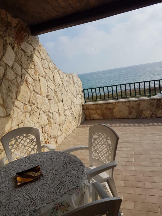 הוילה Cava dʼAliga Casa Fronte Mare Puro Relax מראה חיצוני תמונה