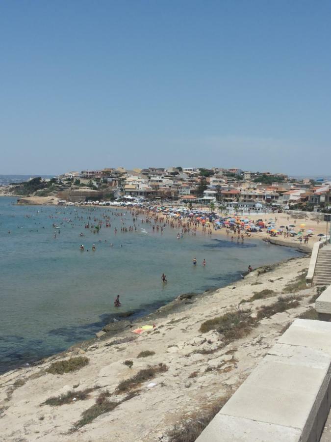 הוילה Cava dʼAliga Casa Fronte Mare Puro Relax מראה חיצוני תמונה
